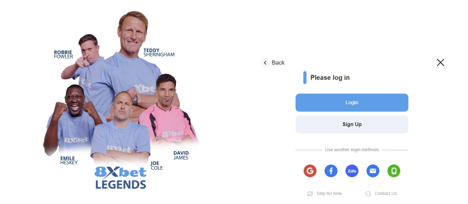Hướng dẫn chọn nút Đăng Nhập trên trang chủ 8XBET